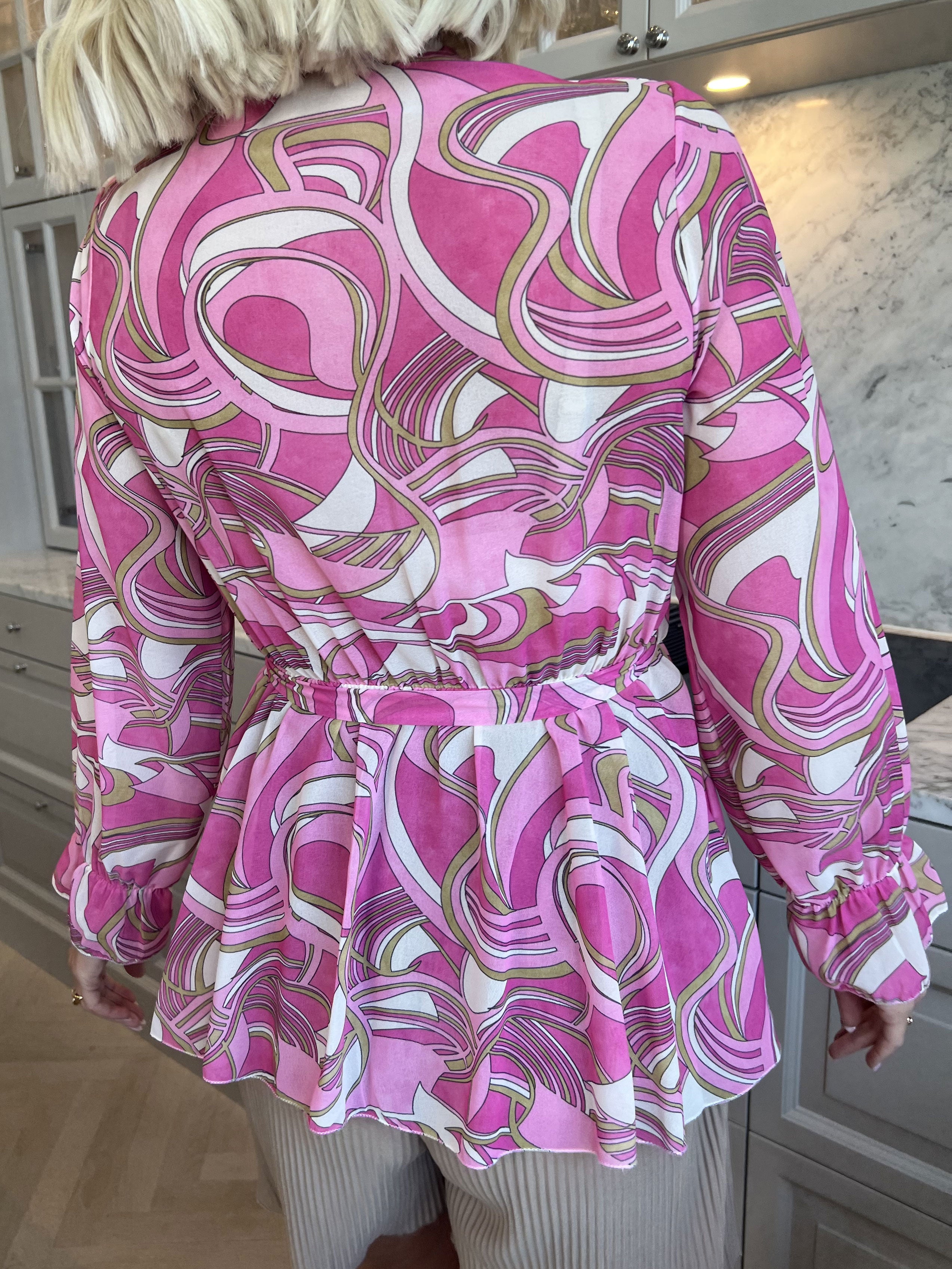 Matti - Sød bluse med bindebånd